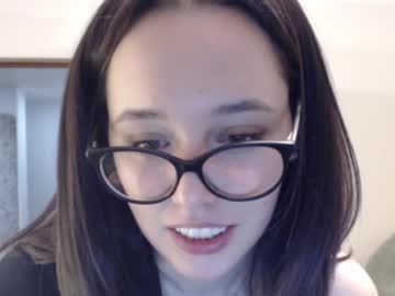 nestle_sss  girl  cam