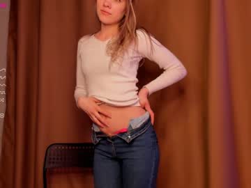 girl cam hardycaitlin image #975884