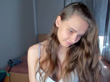 girl cam sunshy_girl image #2782325