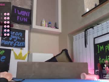 girl cam queenelia image #3814076