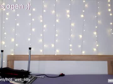 girl cam hot_wet_lilly image #2460526