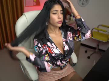 couple cam secretary_bj image #784240