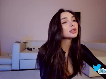 girl cam hollyextra image #2130886