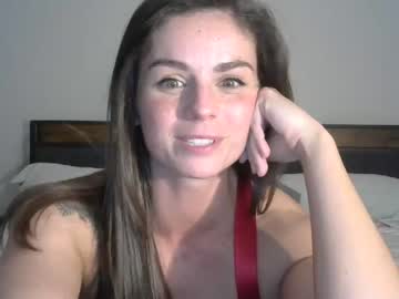 girl cam foxyelle24 image #2877922