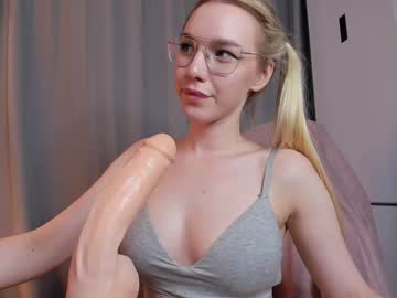 girl cam nerdy_freyua image #3249900
