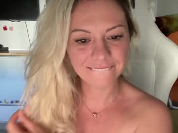 girl cam kiradivine image #3339265