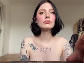 tranny cam evelynforever image #2930169