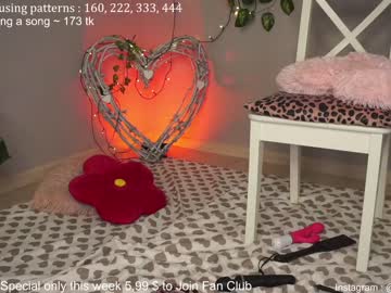 girl cam daisys_pleasureisland image #778676