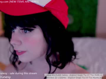 girl cam runesy image #3115093