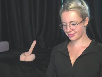 girl cam xtina__ image #1832018
