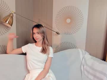 girl cam nectar_peach image #4553371