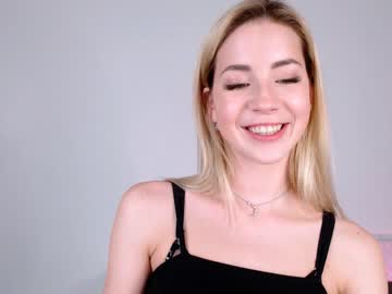 girl cam emmi_rosee image #936976