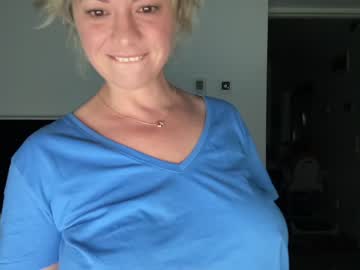 girl cam kiradivine image #1787242