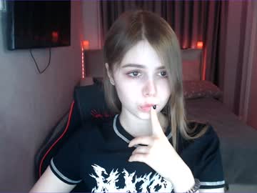 girl cam tripleprinces image #3901604