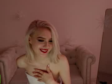 girl cam oliviabr0wn image #2320021