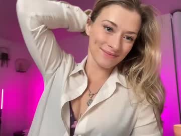 girl cam saraloverays image #4085322