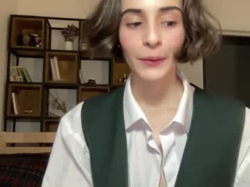 girl cam wonderland_stia image #3829391