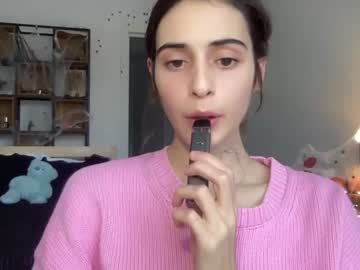 girl cam wonderland_stia image #3694210
