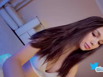 girl cam hollyextra image #2049610