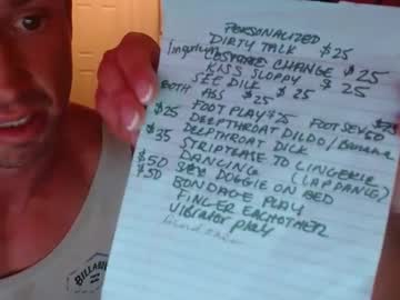 girlwiththethroat  cam