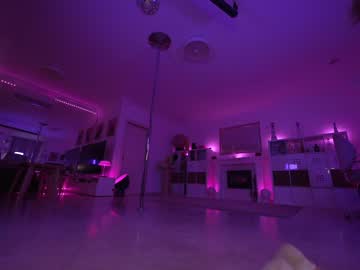 girl cam hannahjames710 image #2782148