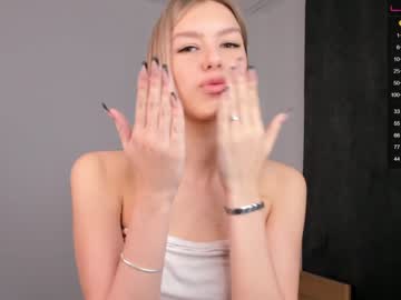 girl cam pureandinnocenta image #3645881