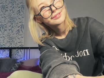 girl cam cutie_moon image #1287340