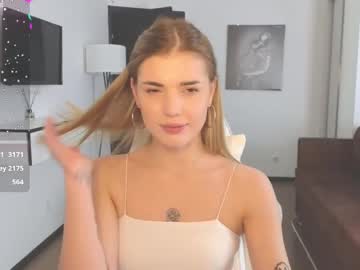 adrianawow1  girl  cam
