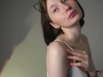 girl cam kisskiss_mourmeow image #4720591