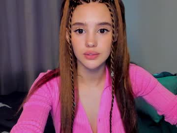 girl cam angella_kleee image #3482335