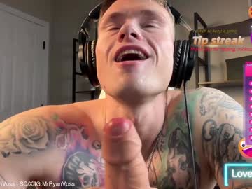 mrryanvoss  cam