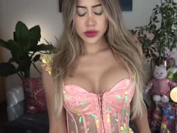girl cam beyllove_d image #1156035