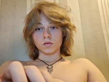 man cam femboybrat image #4477730