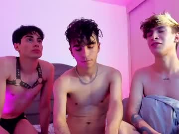 man cam 2gays_1straight image #3223523