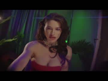 girl cam lucieoude_ image #2481355