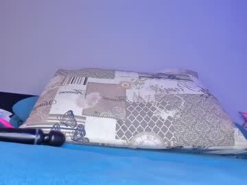 girl cam lean_lie image #2716303