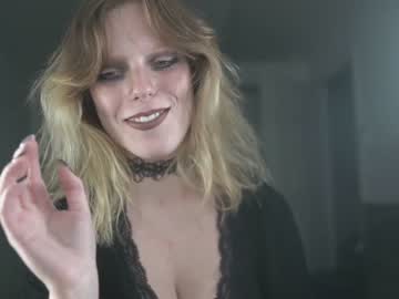 girl cam crimsonxrapture image #770509