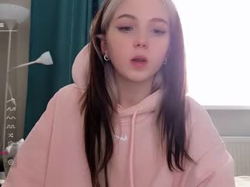 girl cam small_blondee image #3646295