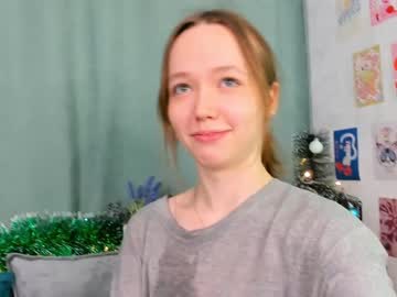 girl cam fly_best image #4681214
