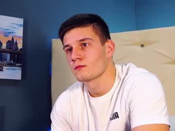 ian_tens  cam