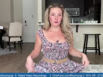 girl cam bloomyogi image #2798978