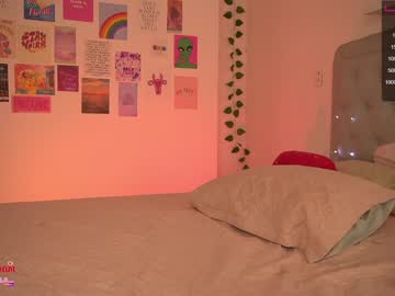 girl cam mila_1 image #3221536