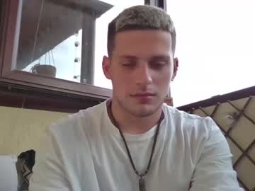 man cam roberto_twink1 image #3669193