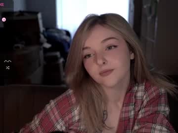 girl cam lucydelovely image #3559507