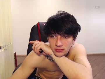 man cam teddy_mode image #670653
