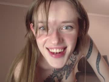 girl cam esther_estrie image #4039279