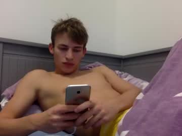 man cam danio1117skinny image #3723674