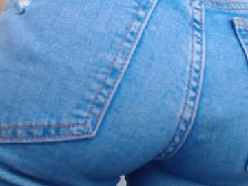 girl cam eat_mee_out image #1795693