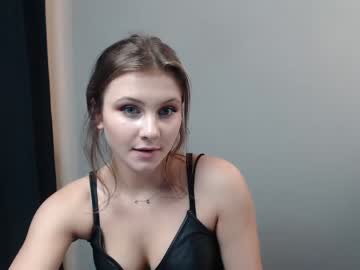 girl cam relax_nina image #183939