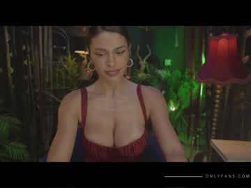 girl cam lucieoude_ image #1733671